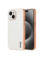 Предпазен гръб от еко кожа с крокодилски шарки за Apple iPhone 15 Plus - бял